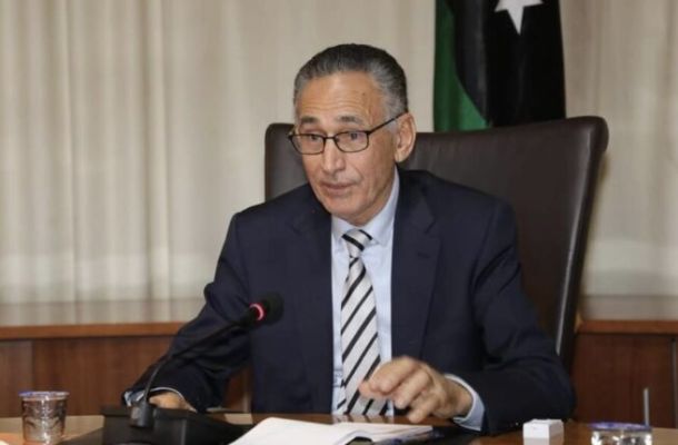 خاص.. مصدر بالمركزي يتوقع بهبوط كبير جداً في سعر الدولار الأسبوع القادم