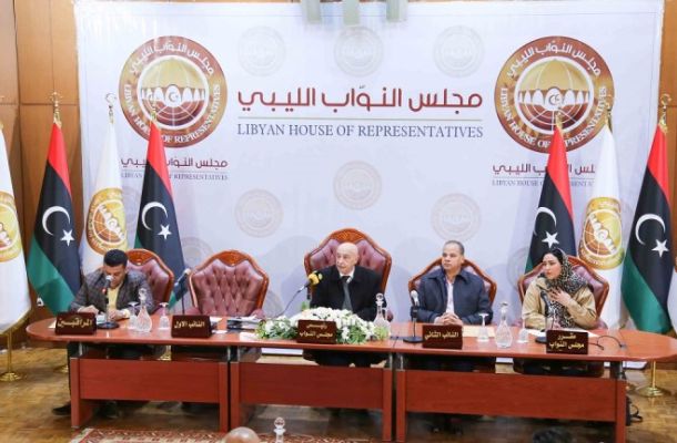 "الشنطي" يستمع إلى مطالب شريحة الصم والبكم وعدد من موظفي صندوق الضمان الاجتماعي