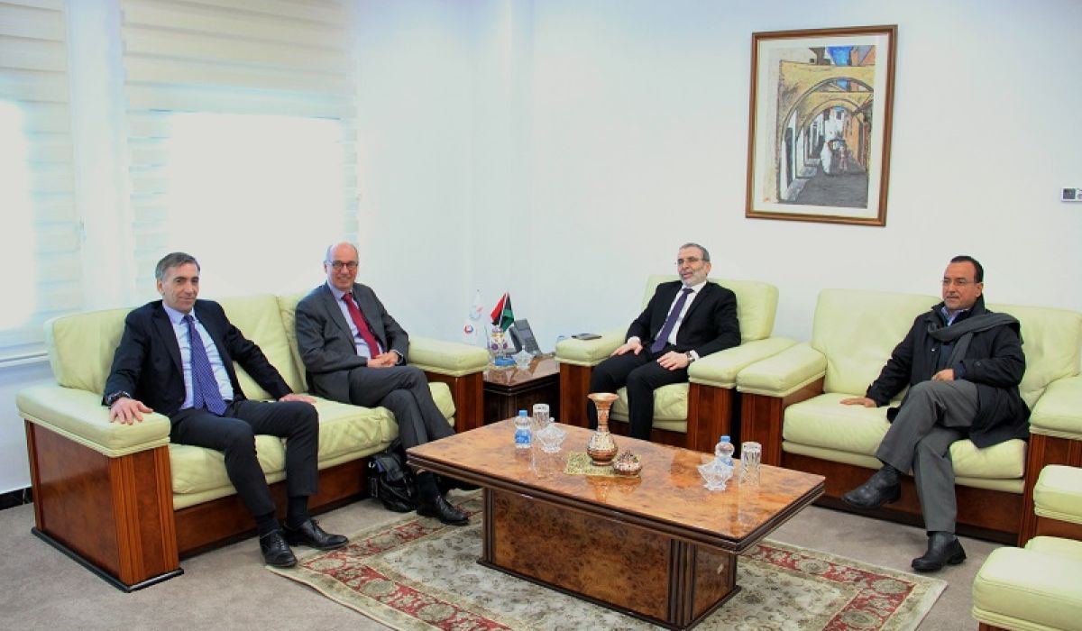 السفيرة الفرنسية وشركة توتال في ضيافة المؤسسة الوطنية للنفط