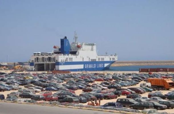 خاص.. بالوثائق: رئيس مصلحة السجل التجاري يتبث عمل المنظومة .. ويفند عدة أخبار