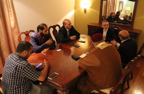 مدير العامة للكهرباء التنفيذي يجتمع مع رئيس الهيئة العامة للموارد المائية