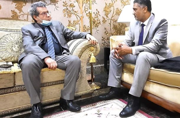 خاص ..مراقب اقتصاد بنغازي: ارتفاع الأسعار بسبب الضريبة التي زادها مصرف ليبيا المركزي