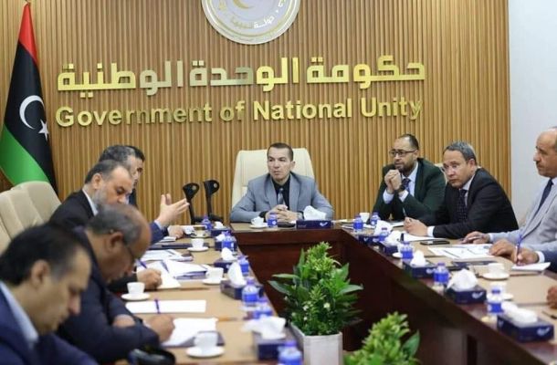 "شكشك" يشدد على ضرورة الحد من التوسع في الإنفاق التسييري