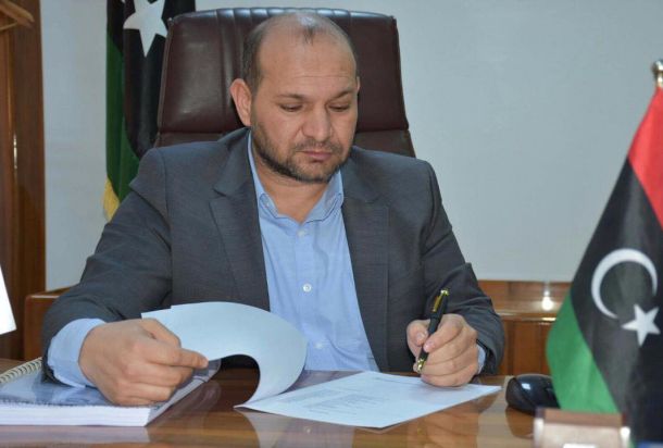 خاص: "الفنطازي" يُفصح عن حقيقة أخبار تمويل الإتصالات للحرب..وتخصيص مبالغ للدعم الحكومي بدون معلومات ..ويُوجه اتهامات لفيصل قرقاب