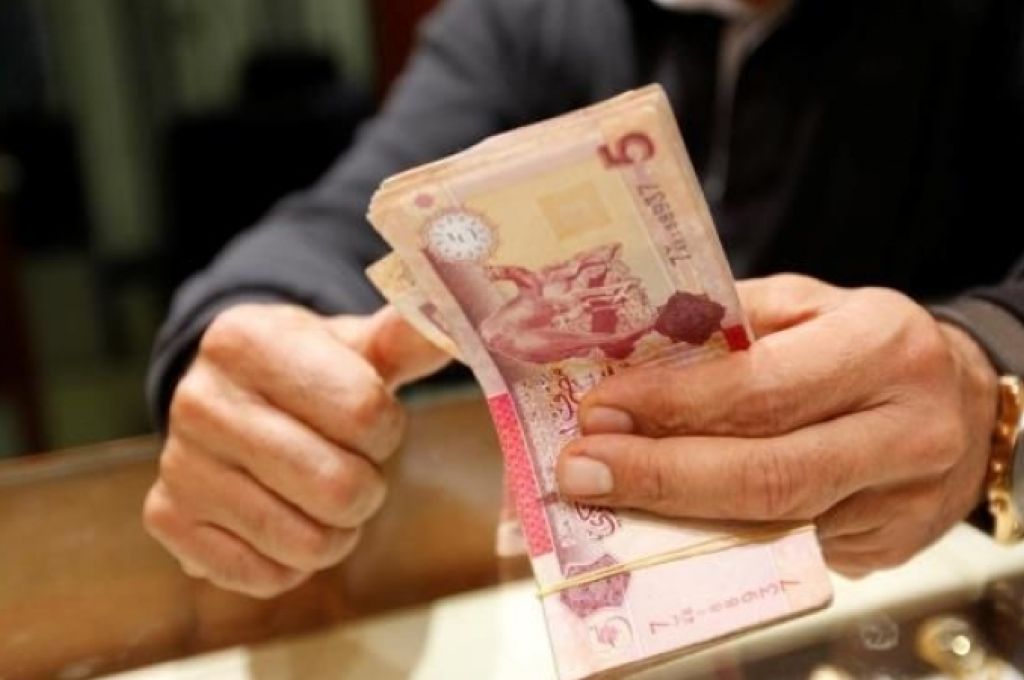 شركة البريقة تهدد بإيقاف تزويد شركات الشرارة والطرق السريعة بالوقود