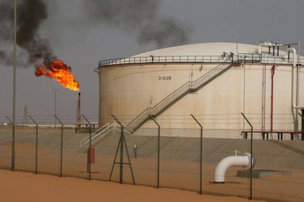 خاص.. " الوطنية للنفط" تُخاطب الواحة بشأن تقديم المعلومات المطلوبة للجان المكلفة بمراجعة حسابات وعقود الشركة