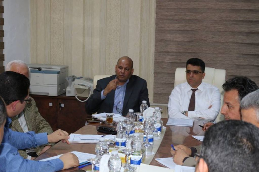التجهيز لإنشاء محطة لتحلية مياه البحر بمصراته