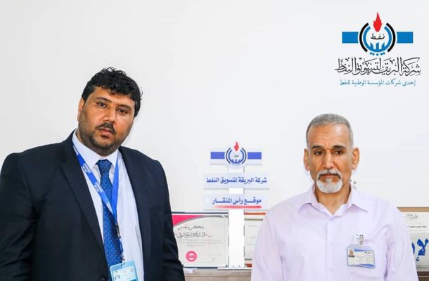 تجار التجزئة يشكون حرمانهم من الحصول على الدولار من المركزي
