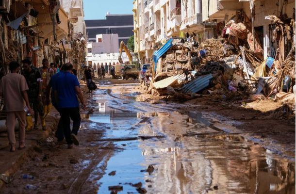 خاص.. المركزي يوافق على منح شركة البشير للطباعة اعتمادات بقيمة 23.5 مليون دولار لتغطية تكلفة الكتب المدرسية