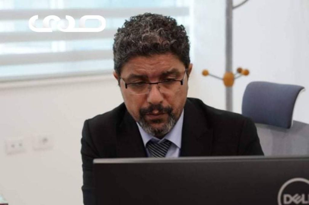 "حسني بي" يتحدث جدول المرتبات الموحد.. ويتساءل حيال قيمة الدينار