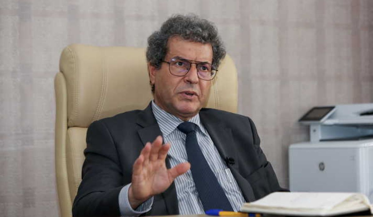 وزير النفط والغاز يصرح عن توقعاته لقيمة الإنتاج السنوي للنفط ومدى واقعية استبدال الدعم للوقود وينفي تواصل الوزارة مع شخصيات مُتّهمة في ملف التهريب