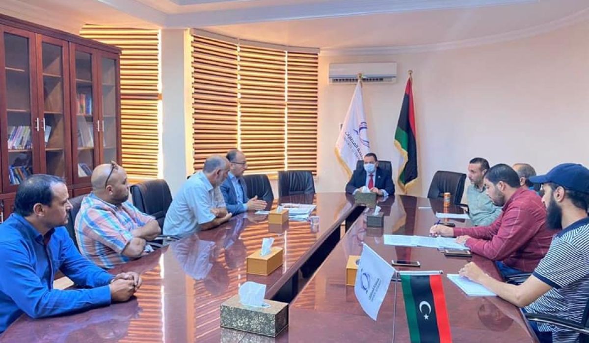 مصلحة المطارات التابعة للوفاق تناقش الأوضاع المالية وإجراءات الاعتمادات المستندية