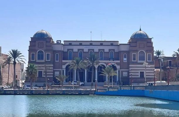 خاص.. "غيث" لصدى: تعديل سعر الصرف وإلغاء الضريبة لن يغير شيء في الطلب على النقد الأجنبي.. وهذه الأسباب