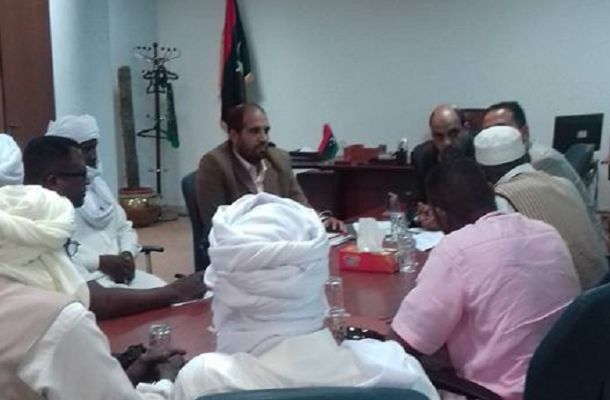 اجتماع وكيل وزارة الشؤون الاجتماعية بعميد بلدية سرت بطرابلس
