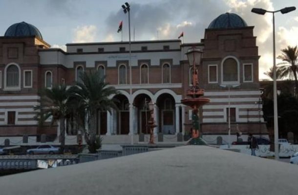 "المبروك" يعقد اجتماعًا لمتابعة ما تم انجازه في مشروع التحول الرقمي من خلال مقترح دليل الحسابات
