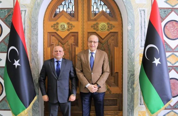 آخر تطورات توحيد المؤسسة النقدية في البلاد محور اجتماع المنفي مع الكبير