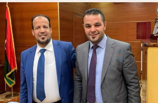 خاص: عقيلة صالح يصدر قرار بتمديد فترة عمل الشنطي ..والآخر يوضح