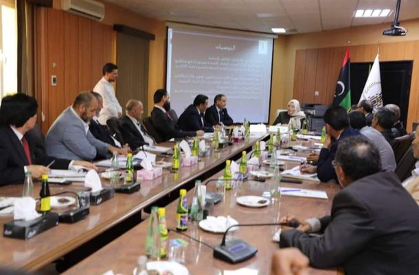 خاص.. بالصور: مصرف الجمهورية يقدم الدعم لداري الوفاء للعجزة والمسنين ورعاية البنين والبنات