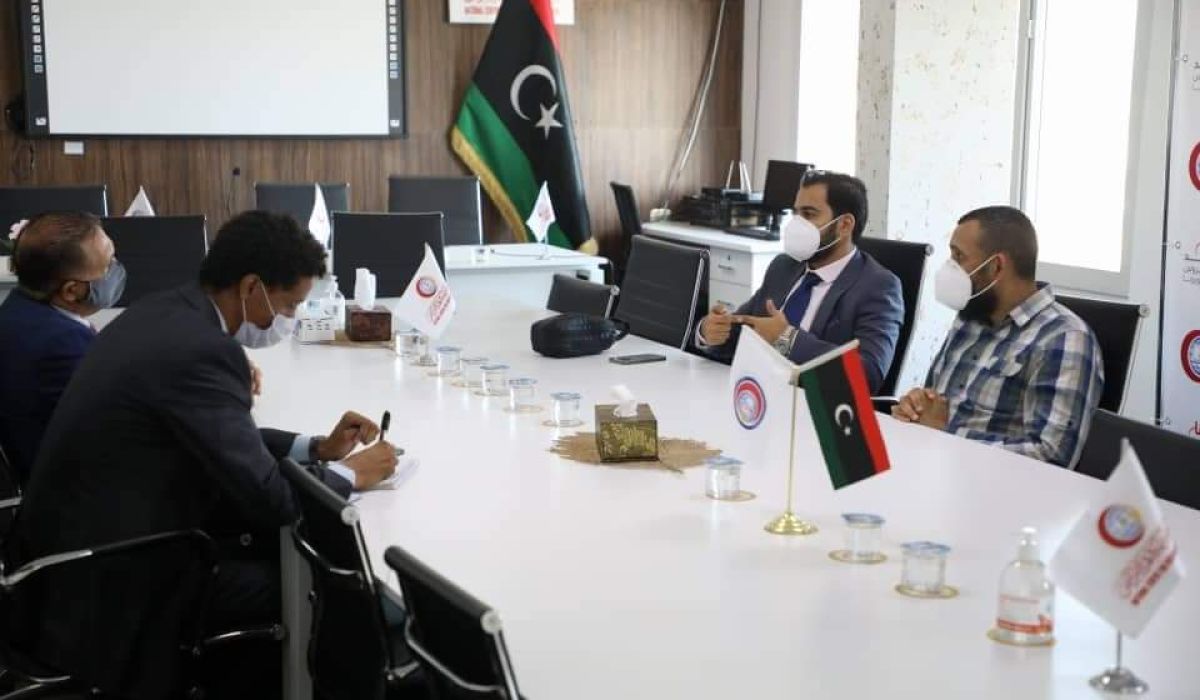 المركز الوطني لمكافحة الأمراض يناقش الإجراءات اللازمة لإصدار بطاقات التطعيم ضد فيروس كورونا الإلكترونية المشفرة