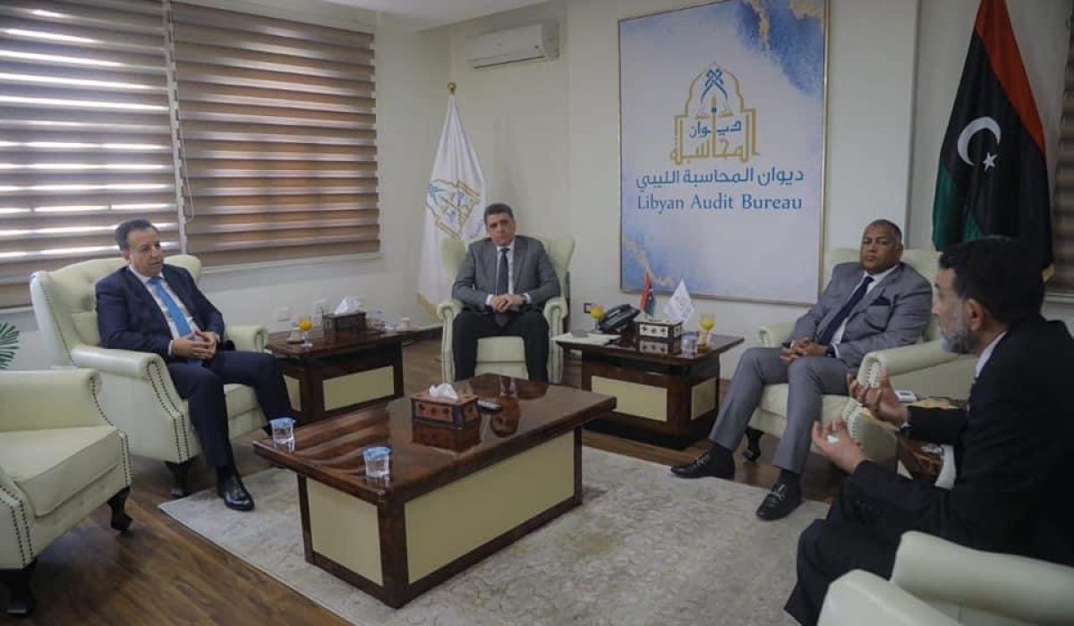 شكشك والمبروك يبحثان عددًا من الملفات من بينها تأخر مرتبات شهر أكتوبر وتحسين الرقابة المالية