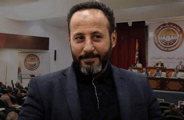 خاص.."روفينيتي" لصدى: طباعة العملة شرق البلاد تخدم مصالح موسكو.. إليكم التفاصيل