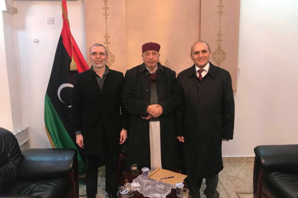 مركزي طرابلس يوافق على حفظ حق الأسر التى لم تستفد من برنامج بيع النقد الأجنبي في عام 2017