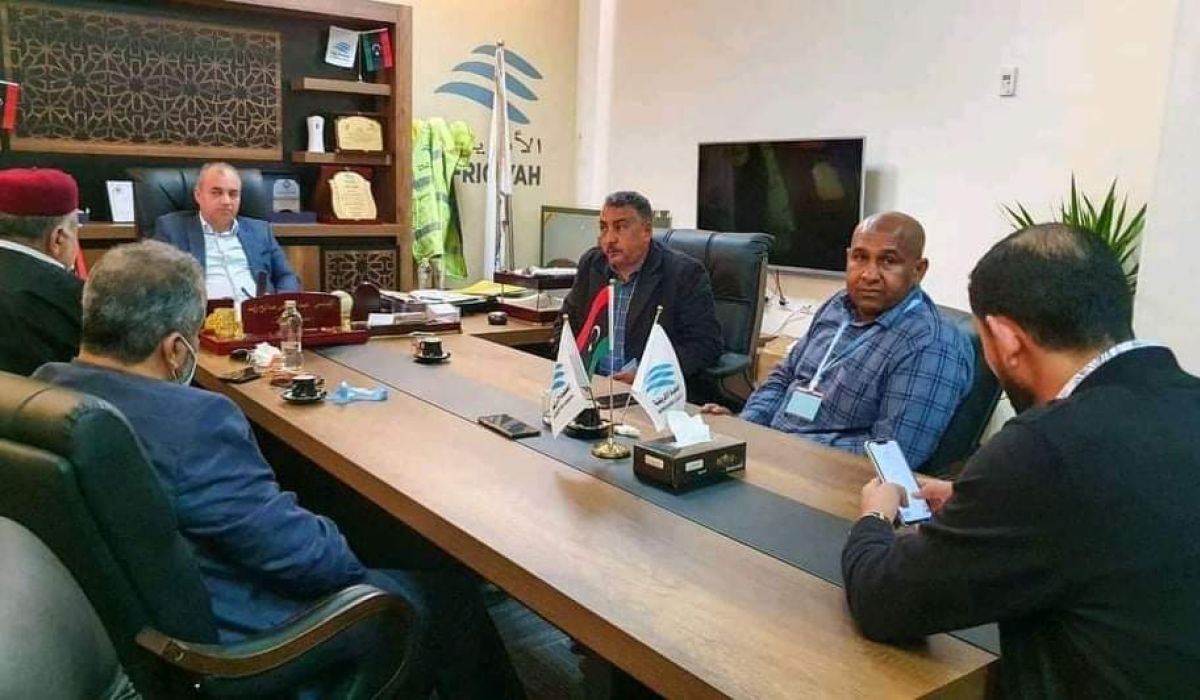 مصلحة المطارات تجتمع مع بلدية الكفرة