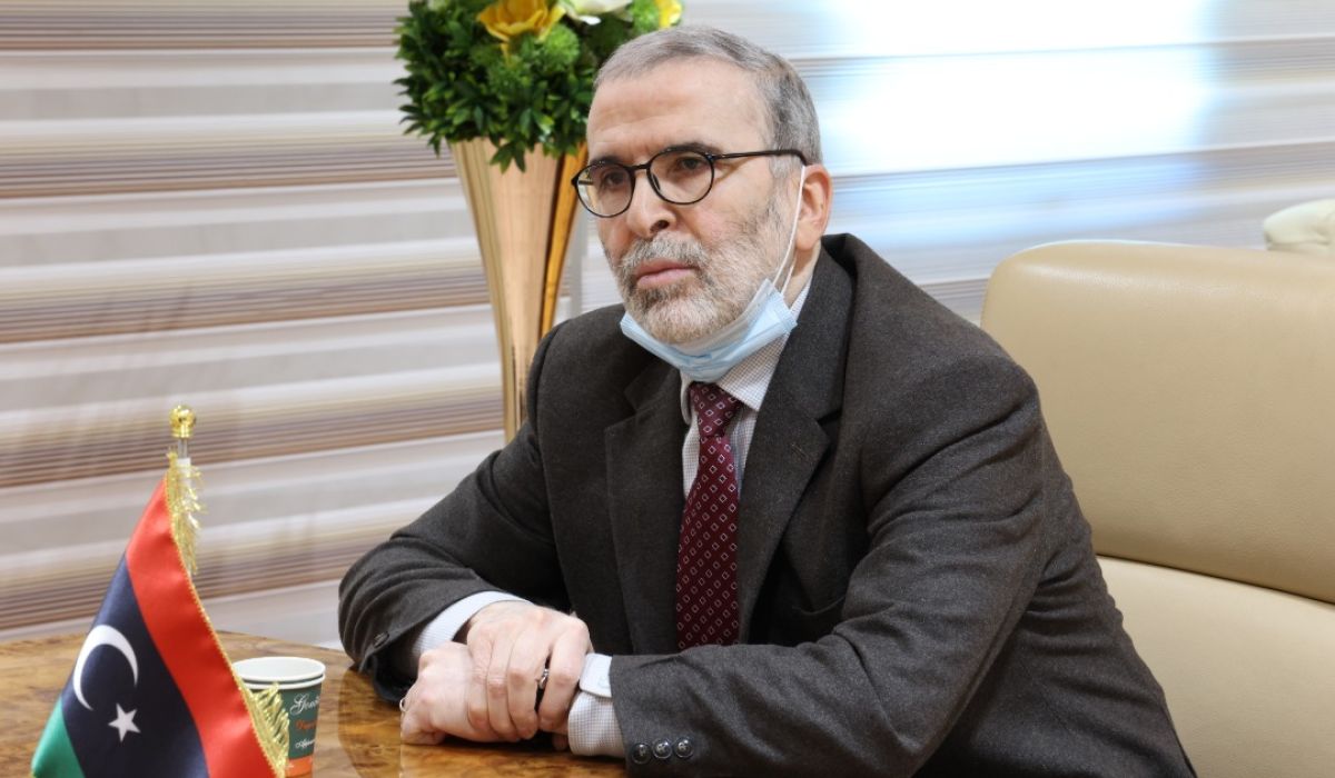 "صنع الله" يجتمع بالمبعوث التجاري لرئيس الوزراء البريطاني