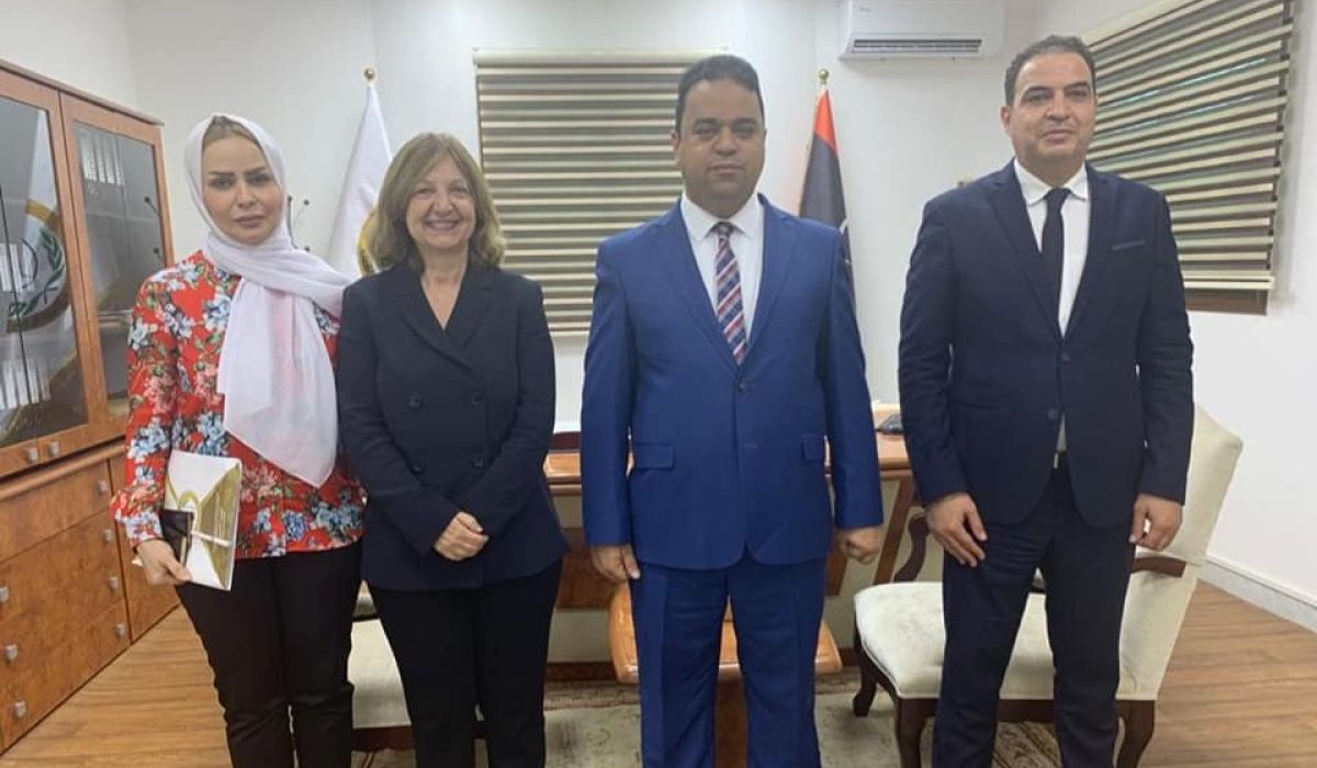 علي العابد يجتمع مع السفيرة الفرنسية لدى ليبيا لبحث العلاقات بين البلدين