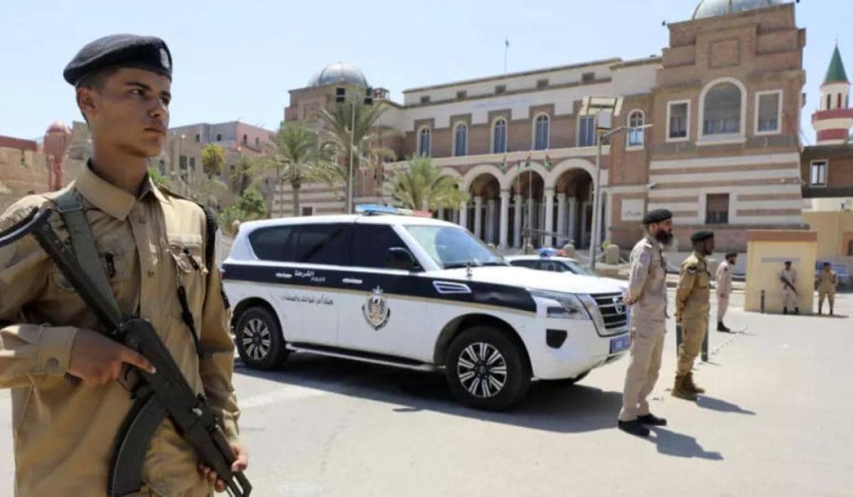 راديو فرنسا: البنوك الأمريكية والبريطاينة ليست "غبية" ويعلمون أن المحافظ المؤقت تم تنصيبه عبر الانقلاب والعنف