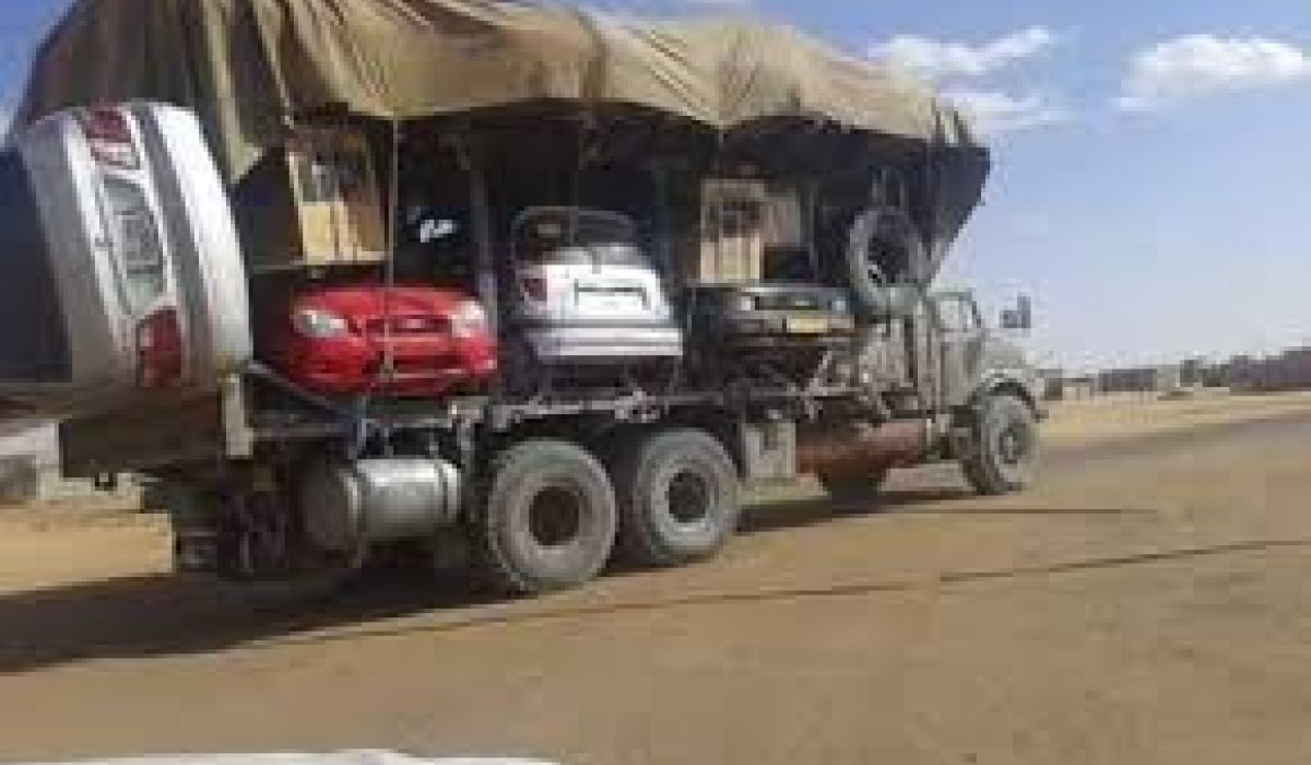 السودان تطلق حملة جديدة للسيطرة على سيارات ليبية مسروقة غير مرخصة تم تهريبها عبر الحدود