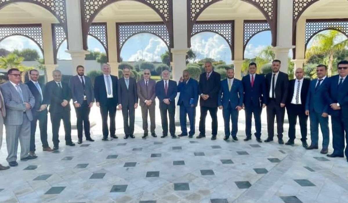 "الكبير" يختتم المحادثات التي جرت مع خبراء صندوق النقد الدولي بالعاصمة التونسية