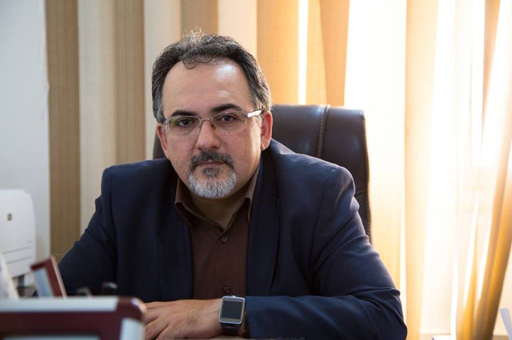 في اطار برنامج الاصلاح الاقتصادي العيساوي يجتمع مع مدير البنك الاسلامي للتنمية