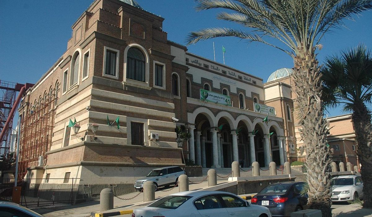 خاص.. السيولة يفصح لصدى عن تسليم فروع الوحدة بالجبل الغربي وخليج السدرة والواحات 155 مليون