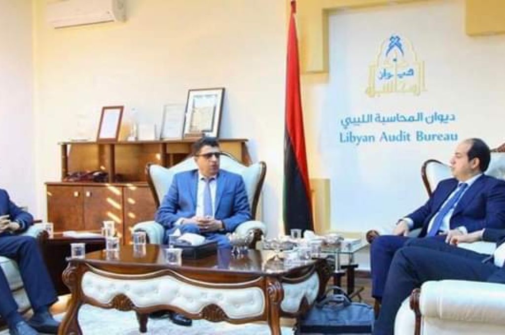 المركزي يوضح إجمالي مبيعات المصارف لمخصصات أرباب الأسر ويكشف عدة فروقات