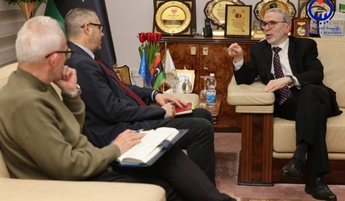 "صنع الله "يناقش مع سفير الاتحاد الأوروبي لدى ليبيا افتقار المؤسسة الوطنية للنفط للميزانيات اللازمة