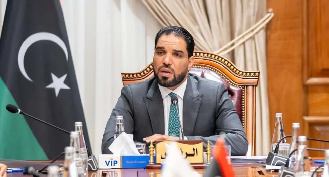 الوطنية للنفط تبحث أخر خطوات انشاء مصفاة "كولومبي"في الجنوب