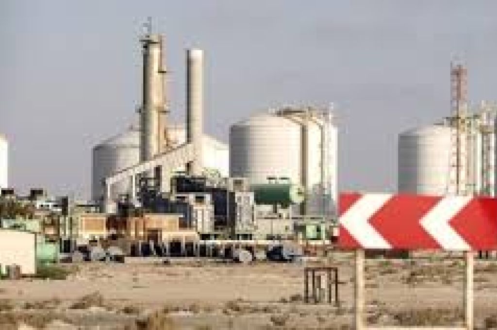 المنسق الأمني بكتيبة 30 مشاة يؤكد لصدى عدم وجود أي سرقات داخل حقل الشرارة النفطي