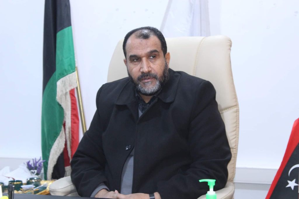 الحكم المحلي تطالب عمداء البلديات بتكليف مندوبيهم لإستلام الصكوك الخاصة بالباب الثاني