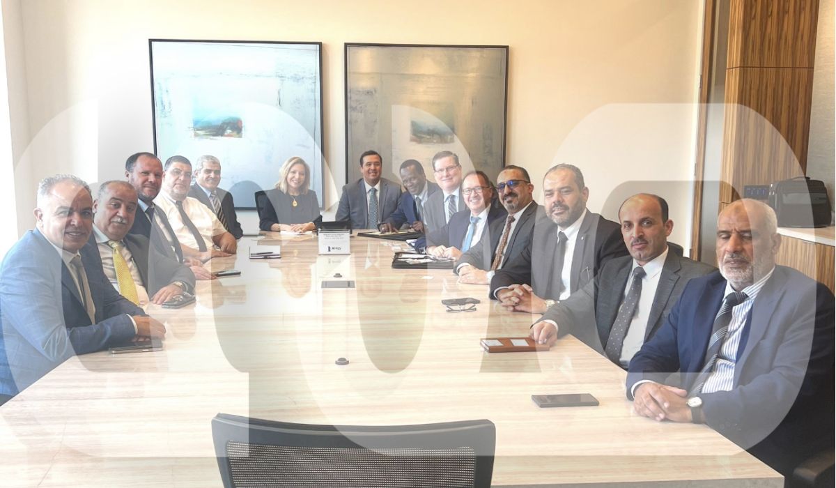 خاص.. فريق مؤسسة النفط يعقد اجتماعاً هاماً مع الغرفة التجارة الثنائية العربية الأمريكية