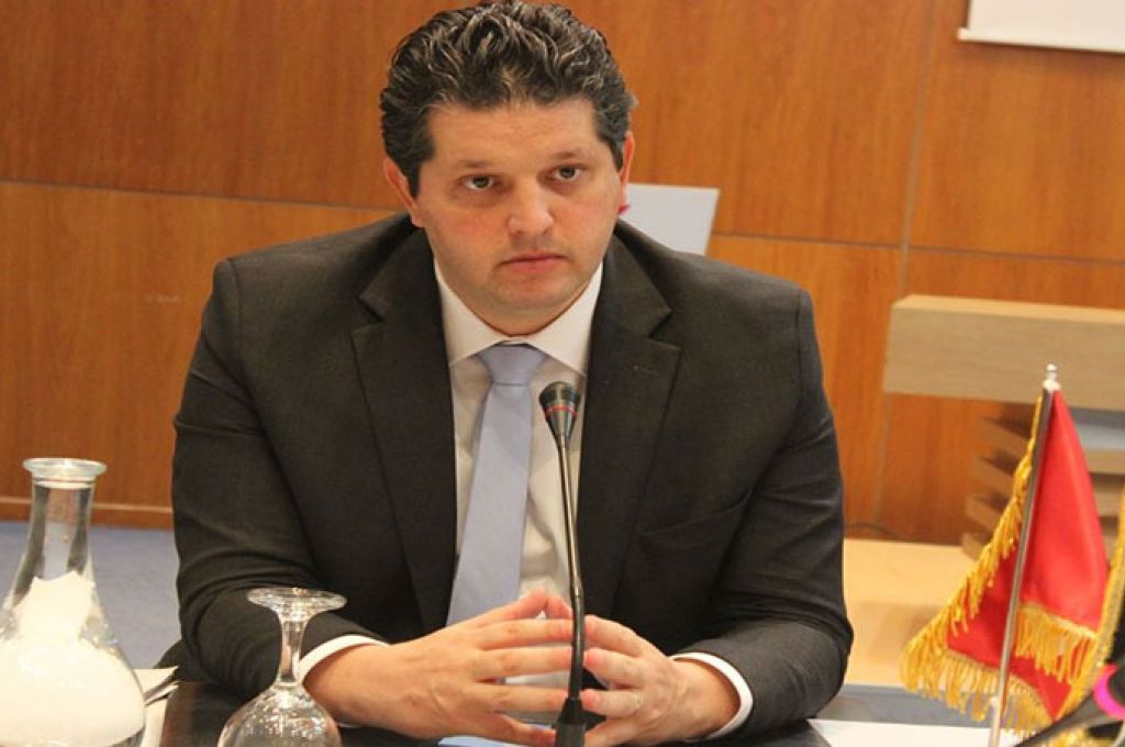 سيالة يناقش مع المفوض السامي لشؤون اللاجئين وضع المهاجرين وامكانية اعادتهم الى اوطانهم