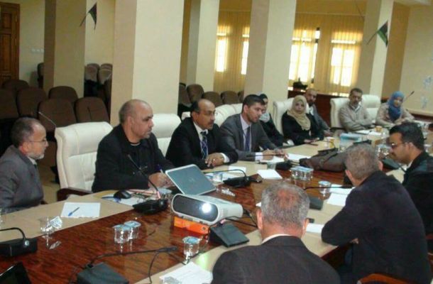 عاجل .. البحرية الليبية تنتشل عشرات الجثث للمهاجرين غير الشرعيين