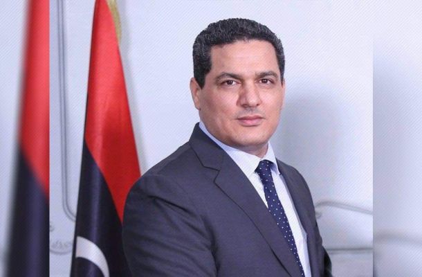 "الثني" يناقش سير عمل مشاريع الهيئة العامة للمواصلات