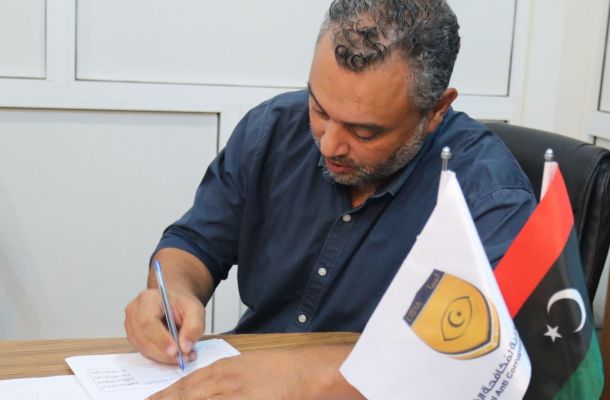 خاص.. فريق عمل توحيد الرقابة الإدارية يصدر مذكرة تتضمن الأسانيد القانونية لتولي "الحاسي" رئاسة الهيئة