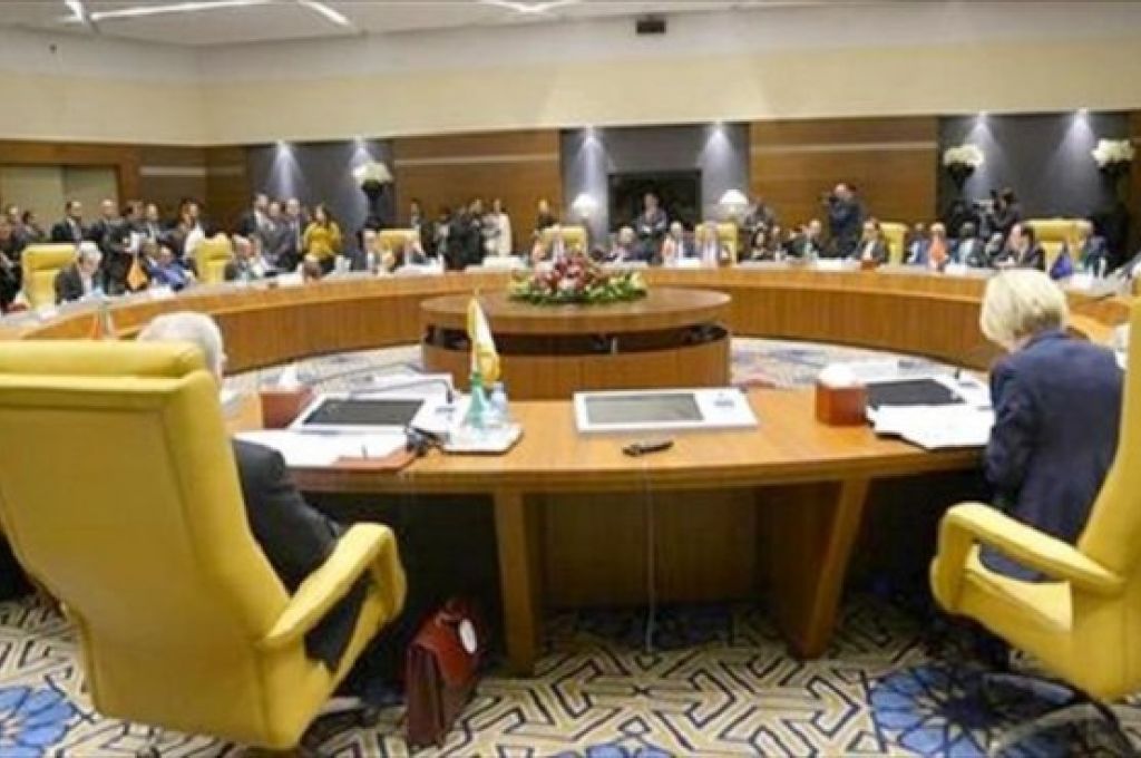 مباشرة توزيع الوقود على المحطات من قبل مستودع مصراته النفطي