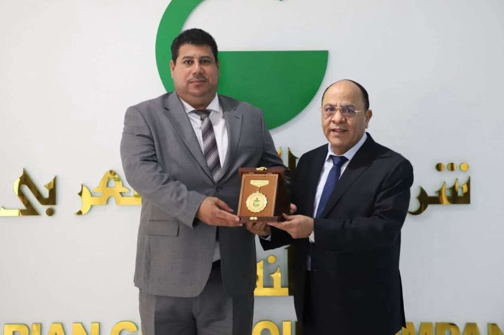 خاص.. إلى 600 ألف برميل.. شركة الخليج النفطية تخاطب مؤسسة النفط للنفط برفع حصة شركة أركنو بحقل الطهارة