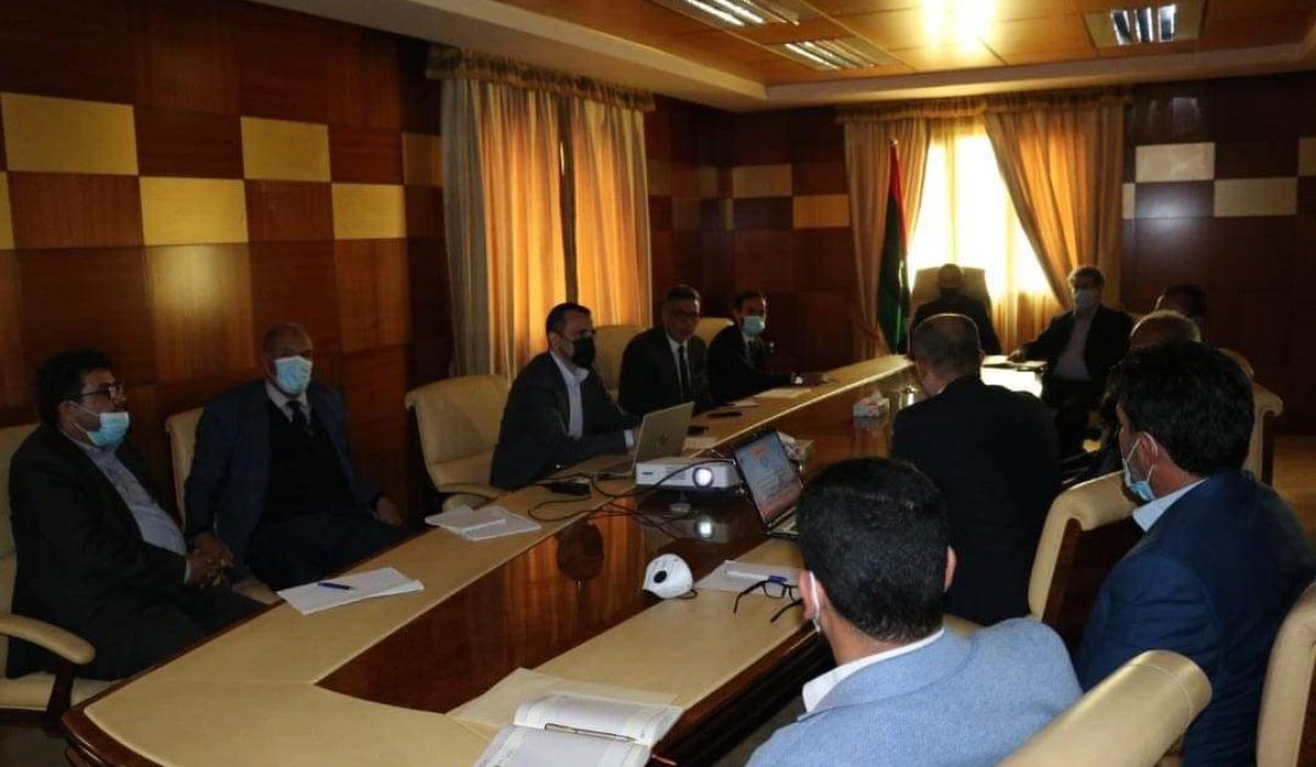 الحويج يناقش مع عون أهمية إنشاء مصافي لتكرير النفط لإنتاج المحروقات وتحويل الغاز الطبيعي إلى ديزل