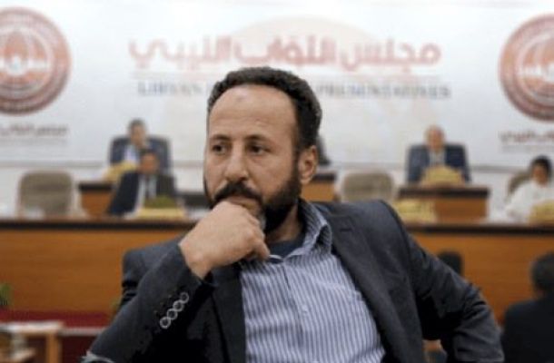 خاص.. "السنوسي": أزمة المركزي كانت السبيل الوحيد للتخلص من المحافظ السابق ومراسلة غفار بشأن إلغاء الضريبة هي والعدم سواء