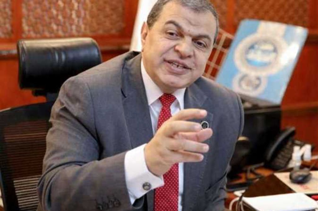 الدبيبة يناقش مع عدد من المسؤولين ملف صعوبات الحاصلين على الرقم الإداري ومصير أبناء الليبية المتزوجة من أجنبي