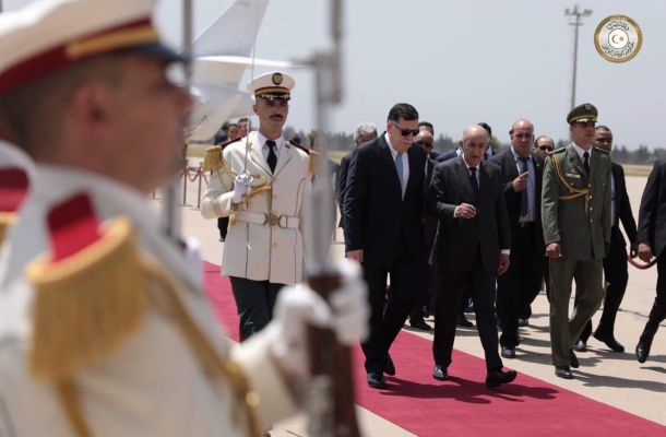 احمد معيتيق يلتقي معلمي بعض البلديات